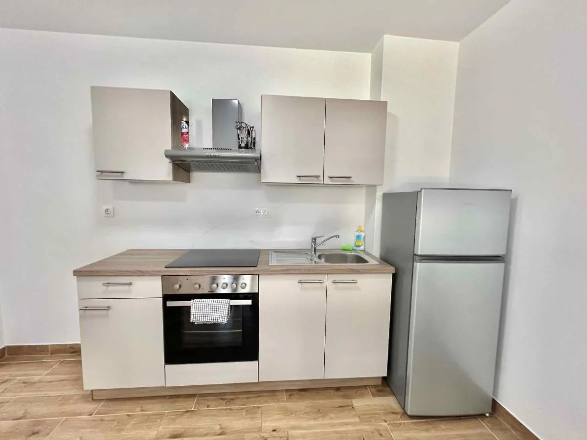 Apartment In Dramalj 42942