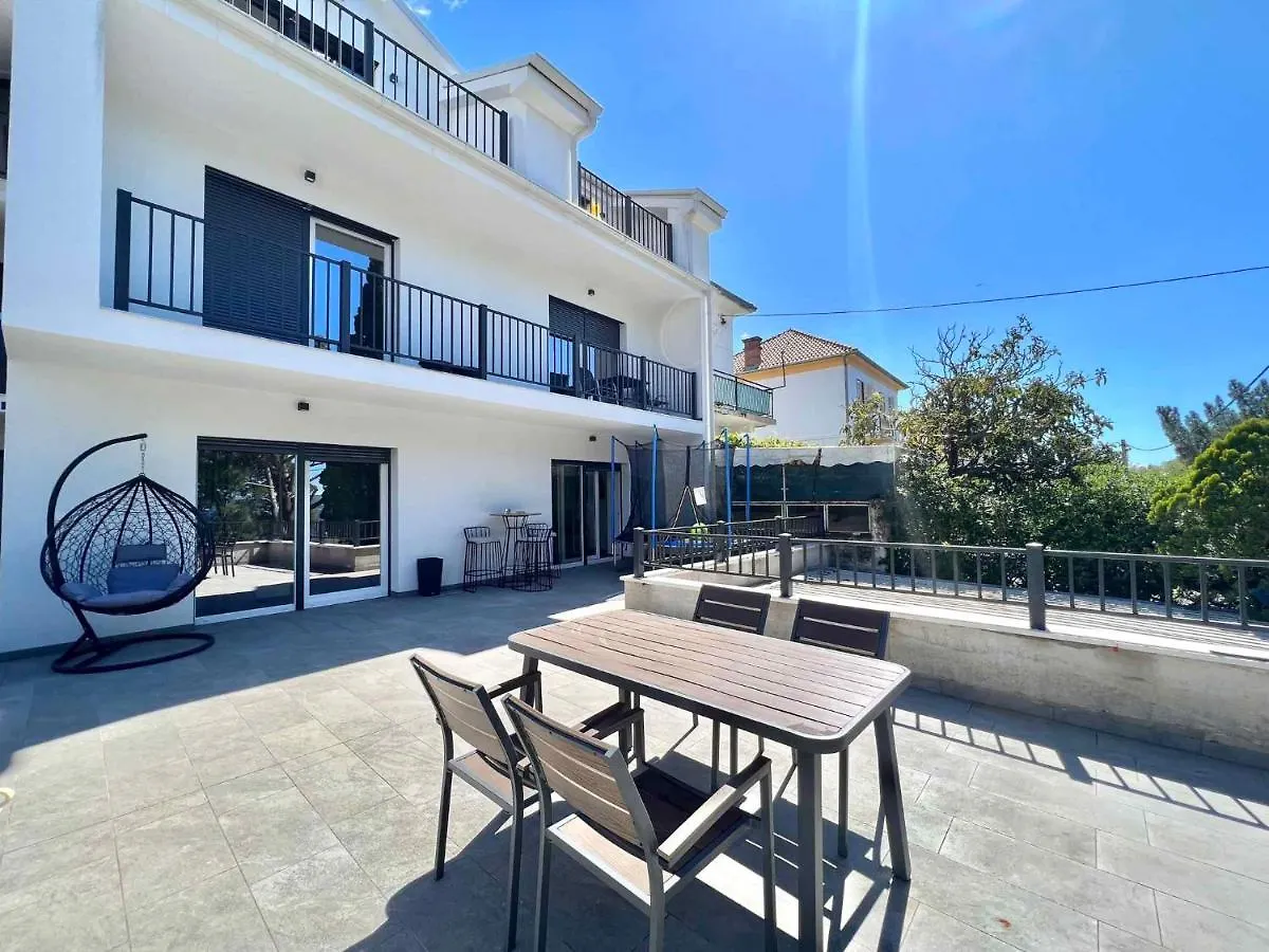 Apartment In Dramalj 42942 كرواتيا