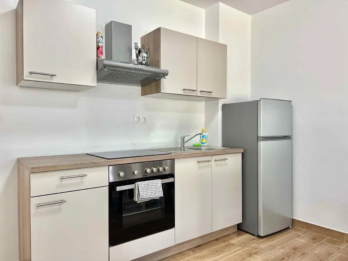 Apartment In Dramalj 42942