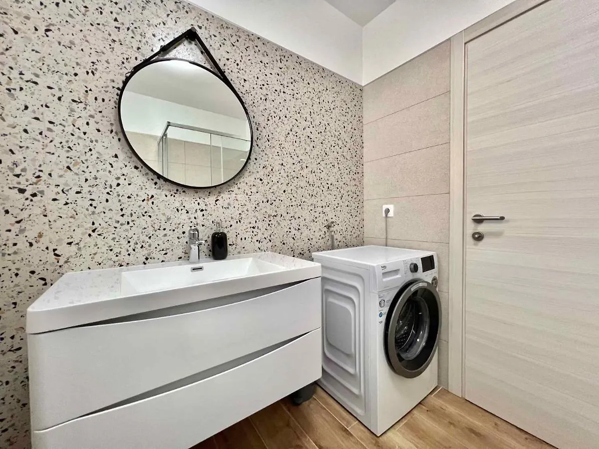 Apartment In Dramalj 42942