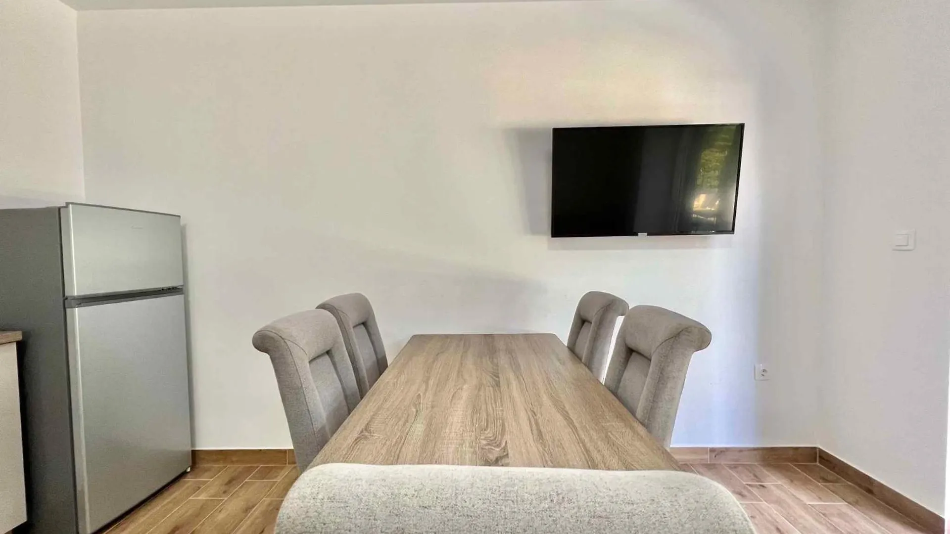 Apartment In Dramalj 42942 كرواتيا